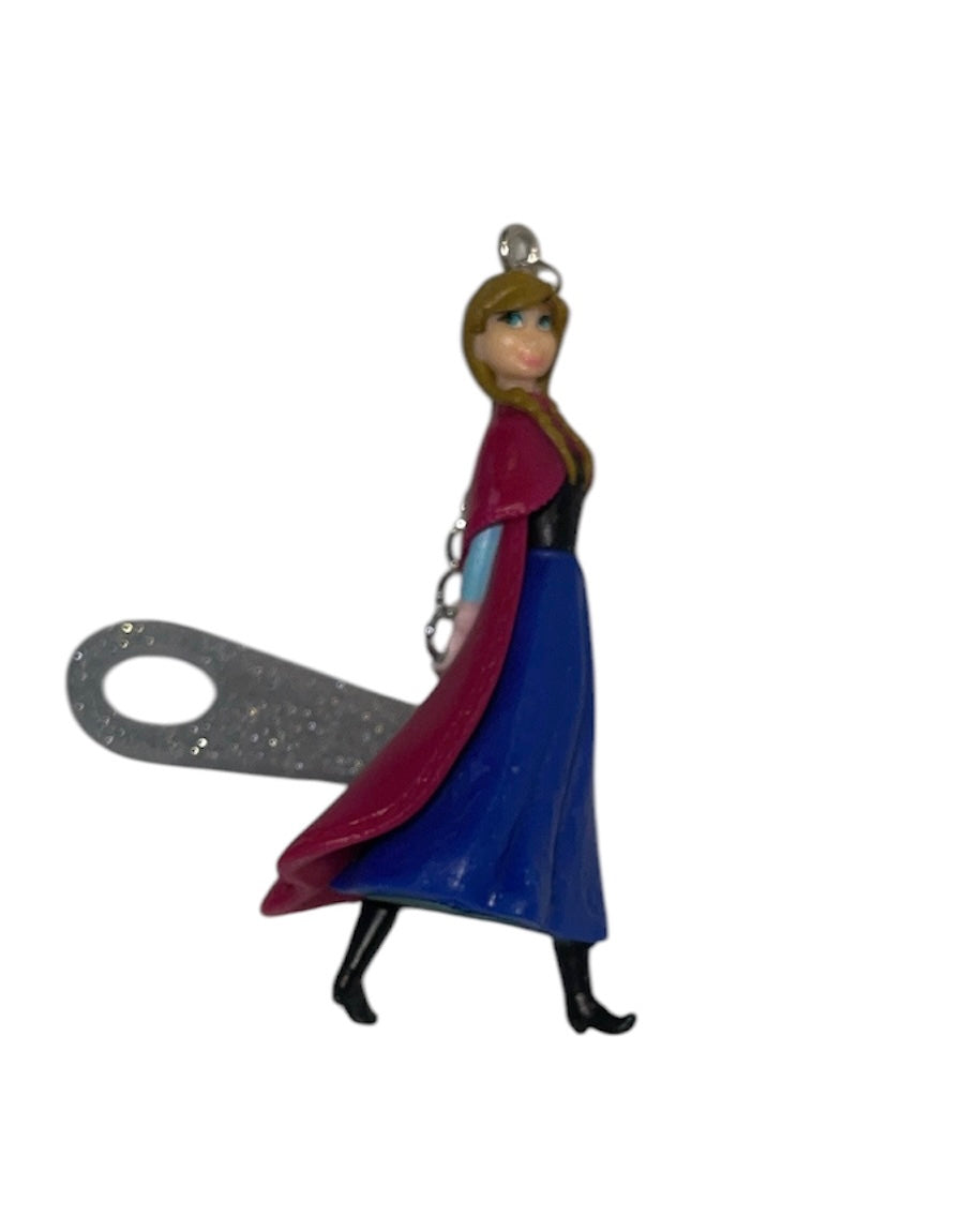 Anna Straw charm