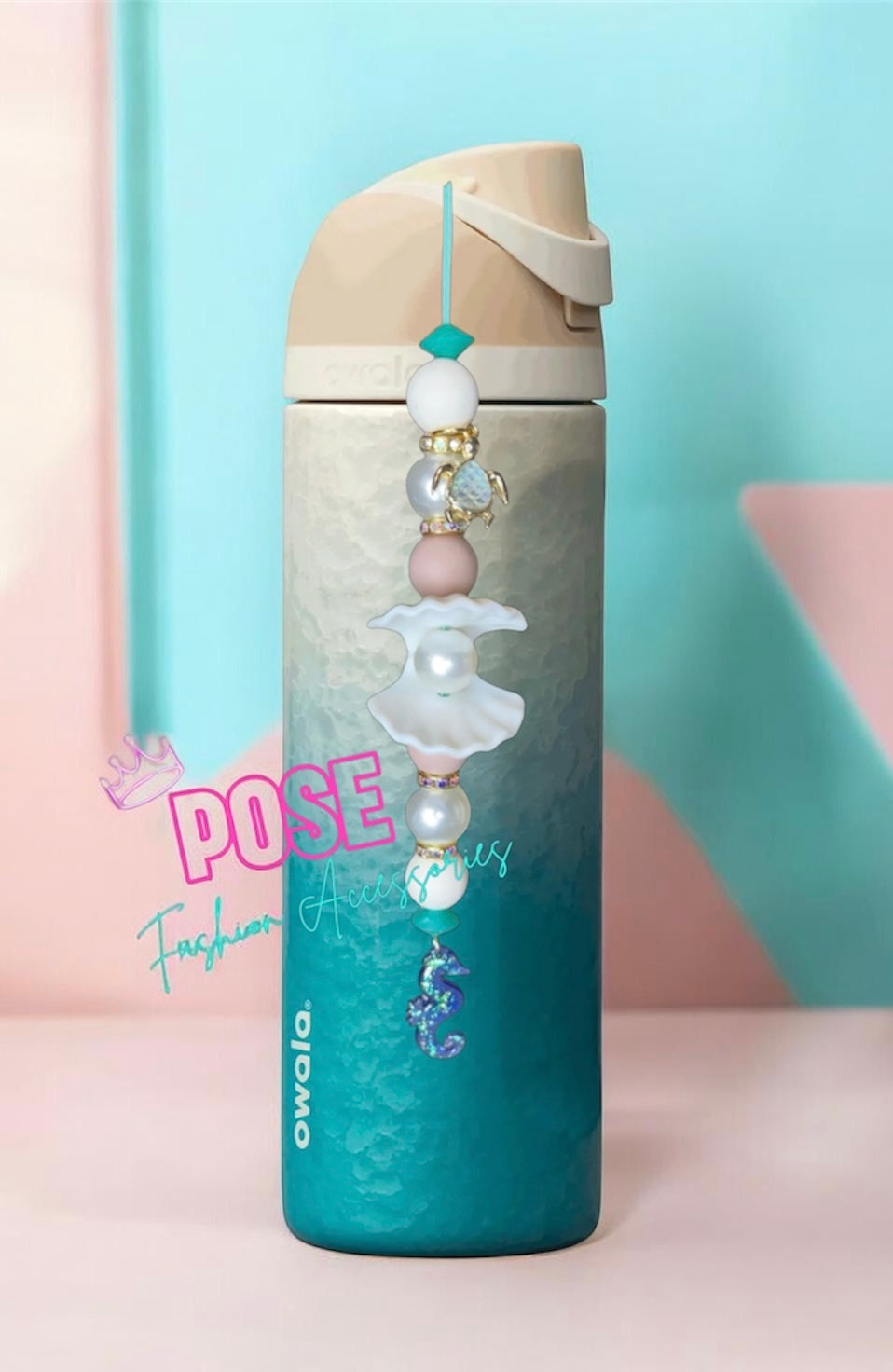 Sea Shell Rolling In LuxeSip Charm