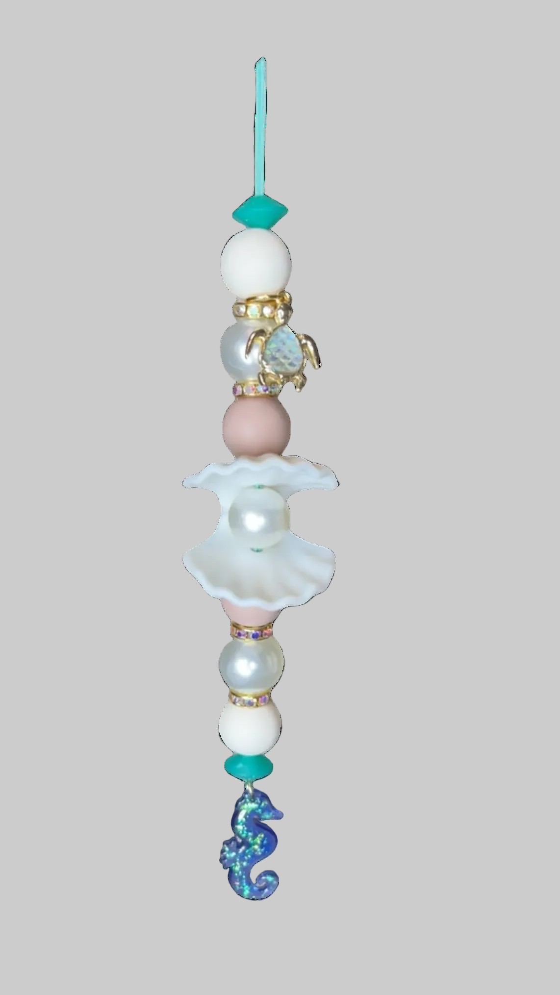 Sea Shell Rolling In LuxeSip Charm